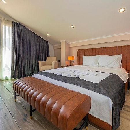 4 Beds, Luxury Holiday Villa In Hisaroenue Oeluedeniz Villa Mia Фетхие Экстерьер фото