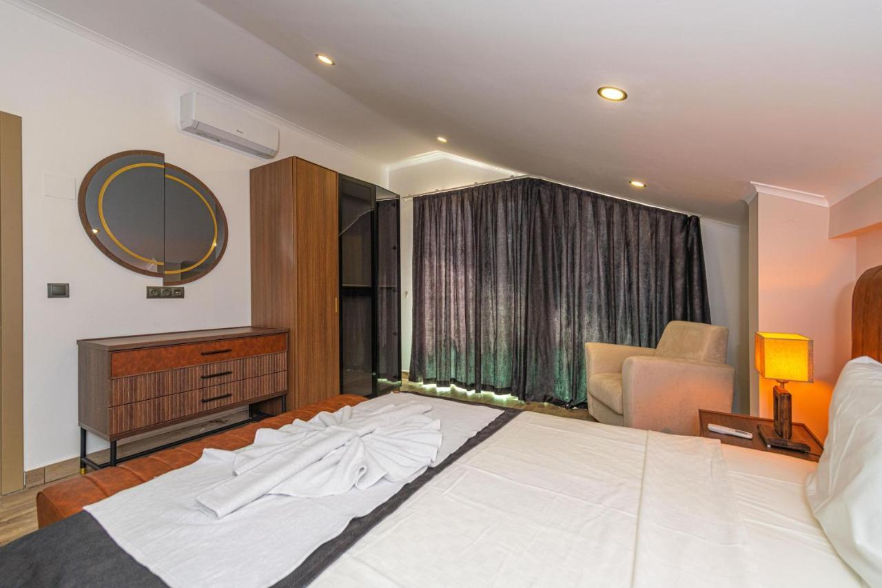 4 Beds, Luxury Holiday Villa In Hisaroenue Oeluedeniz Villa Mia Фетхие Экстерьер фото