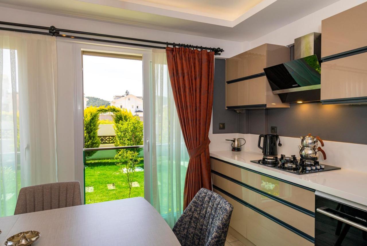 4 Beds, Luxury Holiday Villa In Hisaroenue Oeluedeniz Villa Mia Фетхие Экстерьер фото