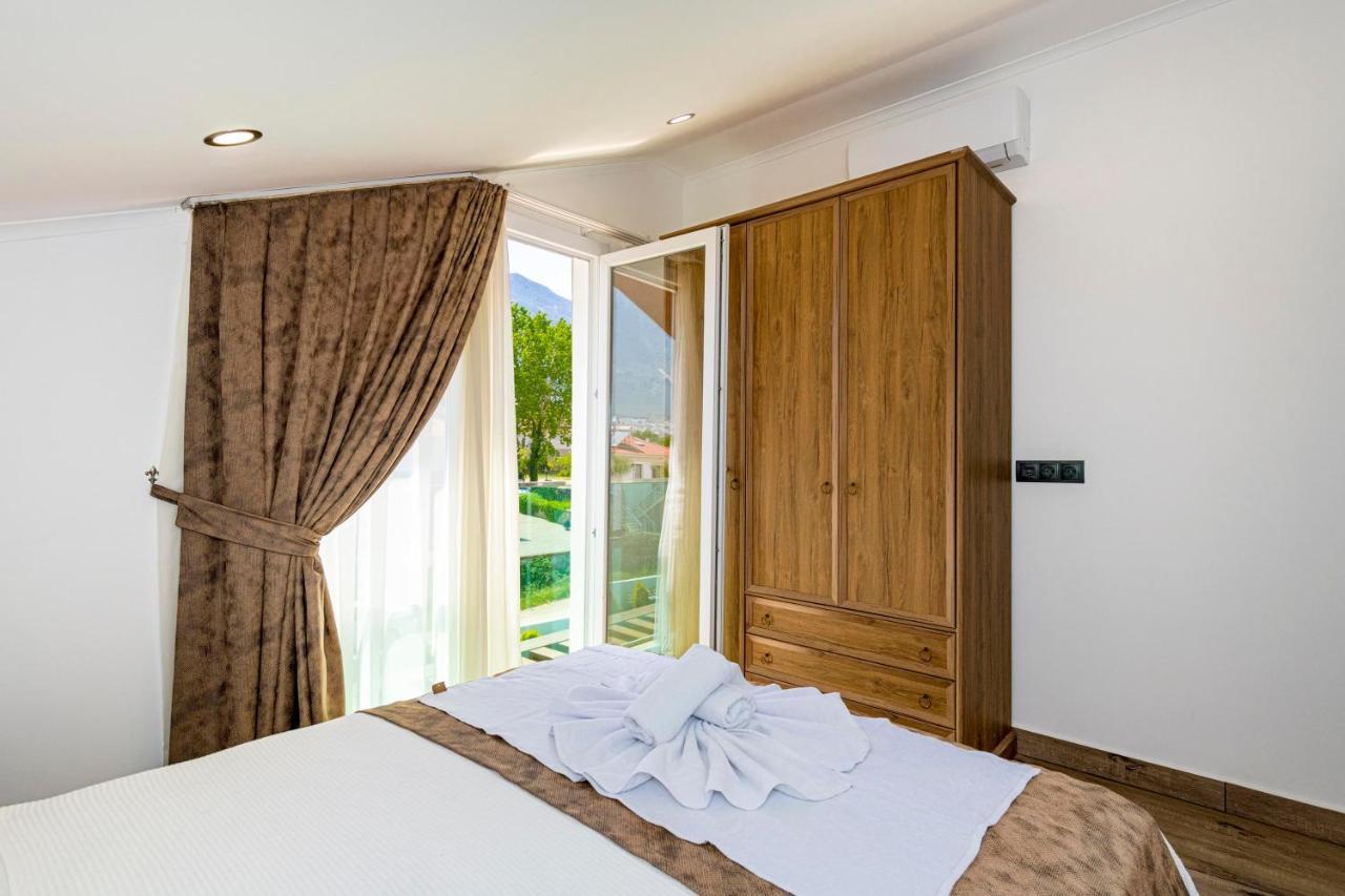 4 Beds, Luxury Holiday Villa In Hisaroenue Oeluedeniz Villa Mia Фетхие Экстерьер фото