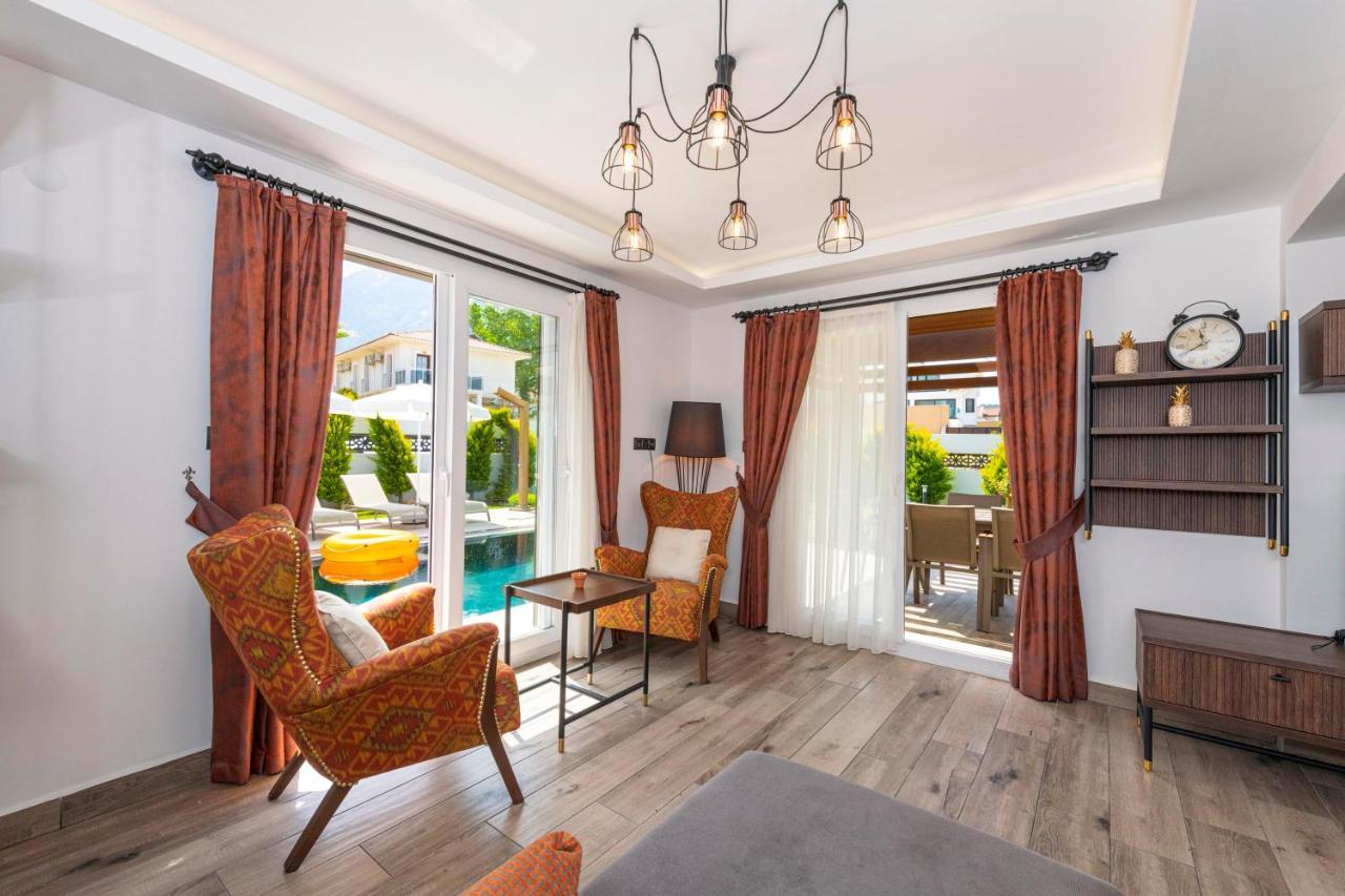4 Beds, Luxury Holiday Villa In Hisaroenue Oeluedeniz Villa Mia Фетхие Экстерьер фото