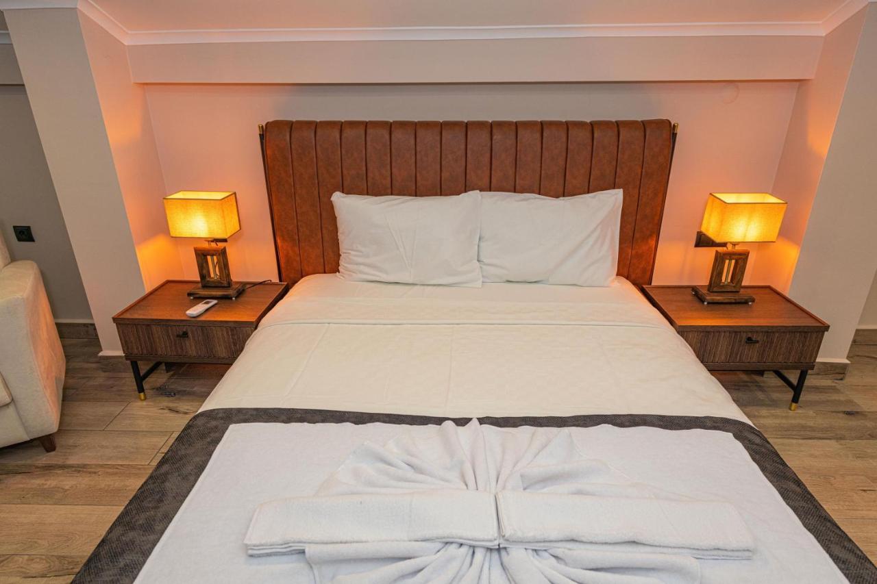 4 Beds, Luxury Holiday Villa In Hisaroenue Oeluedeniz Villa Mia Фетхие Экстерьер фото