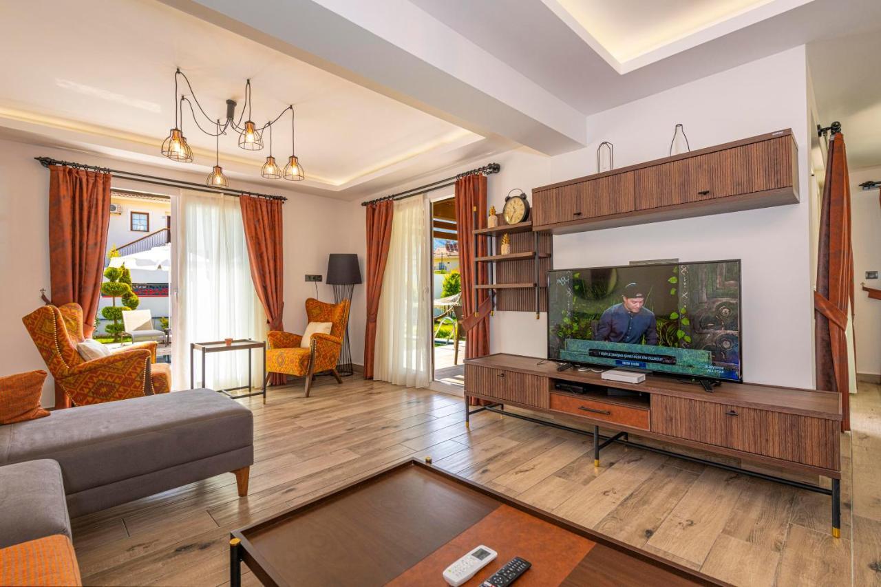 4 Beds, Luxury Holiday Villa In Hisaroenue Oeluedeniz Villa Mia Фетхие Экстерьер фото