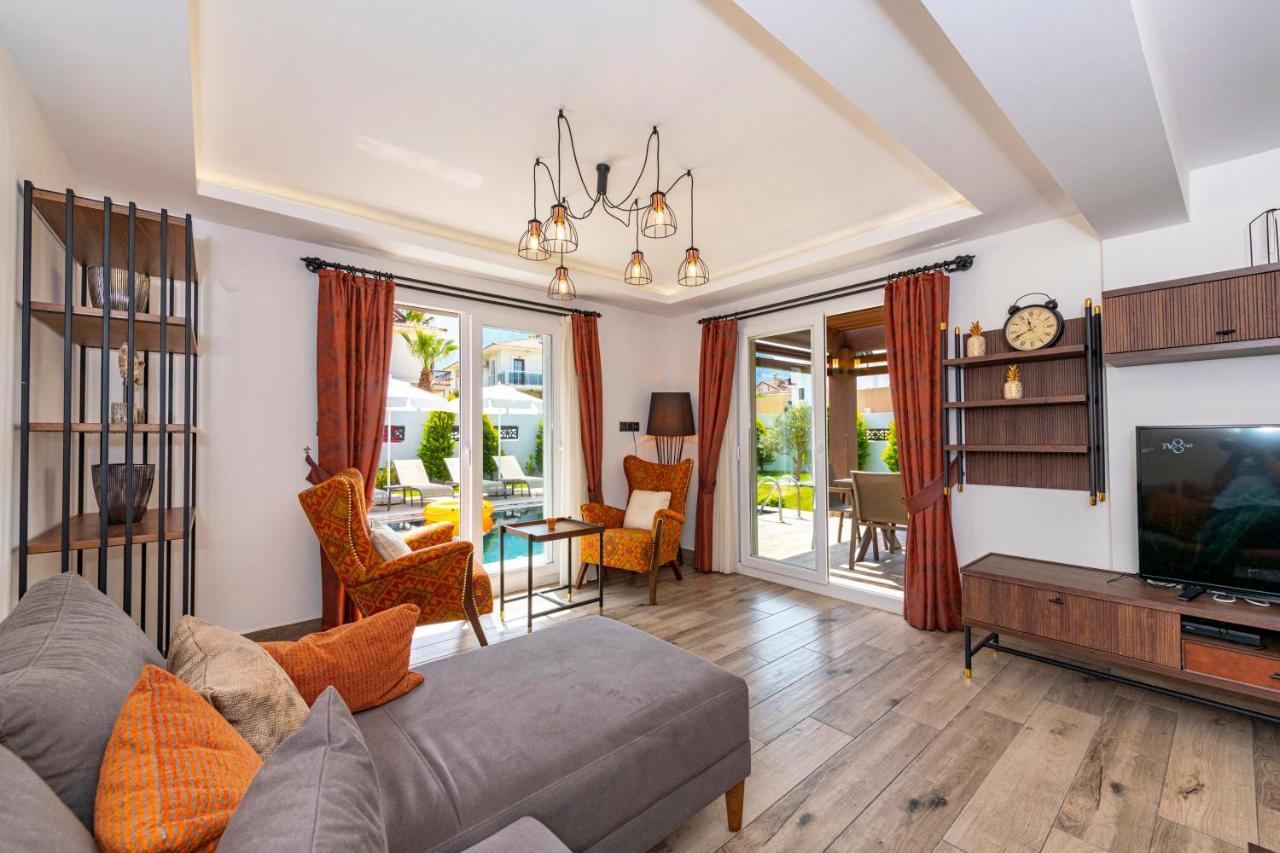 4 Beds, Luxury Holiday Villa In Hisaroenue Oeluedeniz Villa Mia Фетхие Экстерьер фото